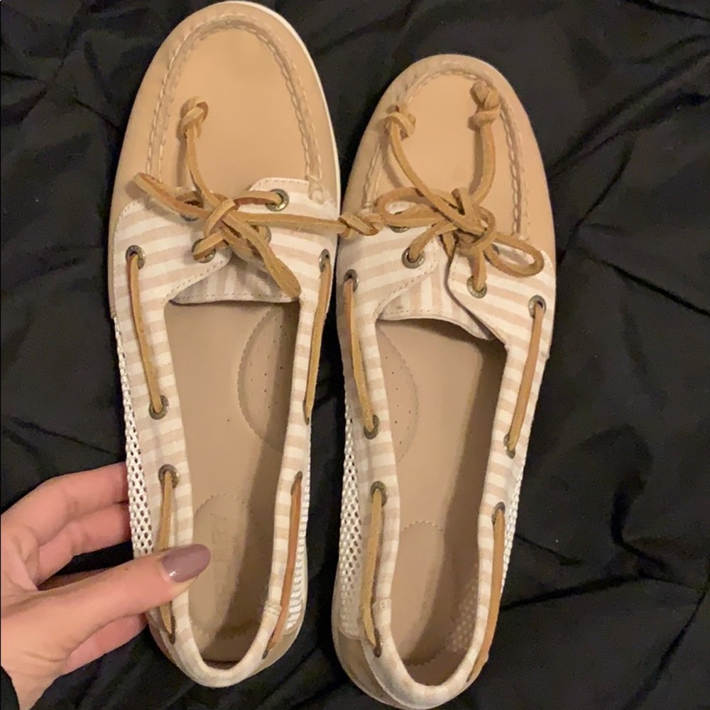 Sperry boat shoes